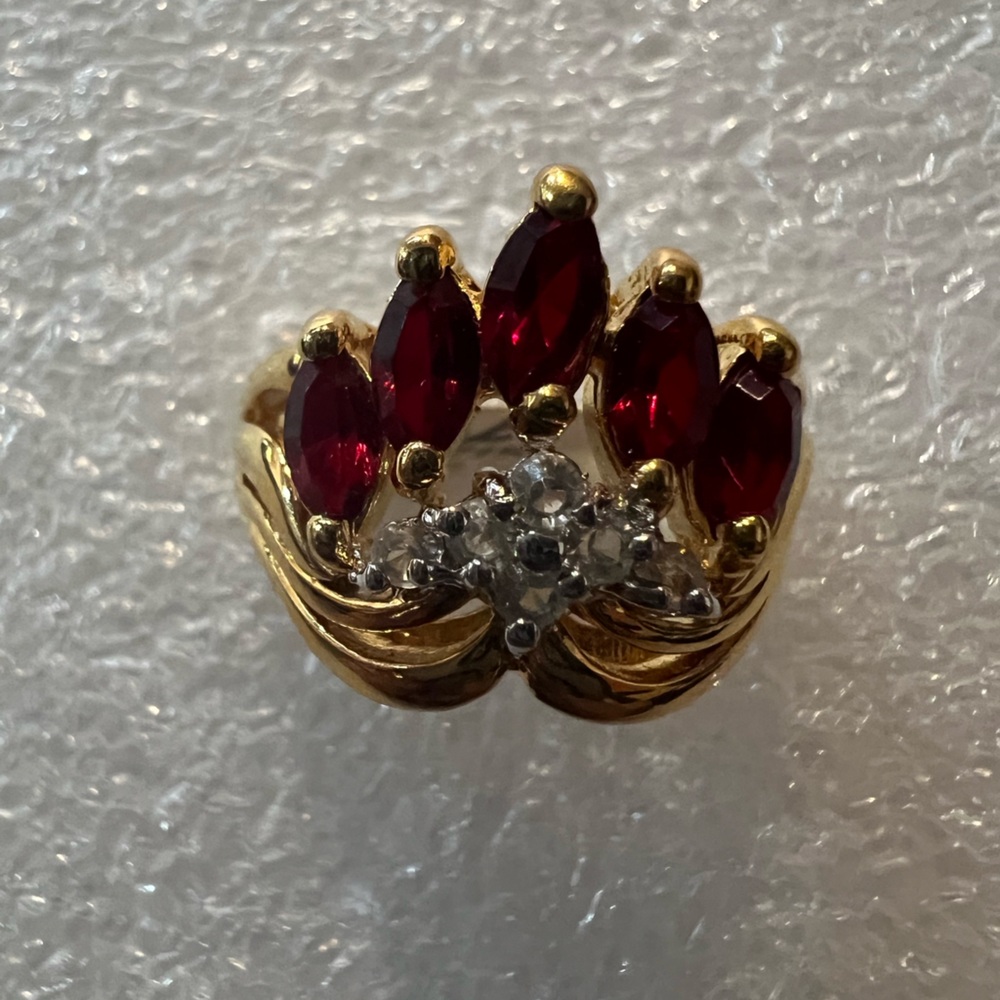 Size 7 ring gold  red 14k electroplated vintage old stock cubic zirconia